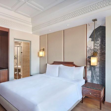 Отель Radisson Kufri Шимла Экстерьер фото