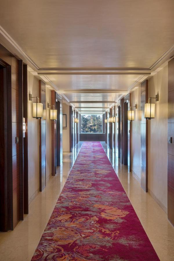 Отель Radisson Kufri Шимла Экстерьер фото