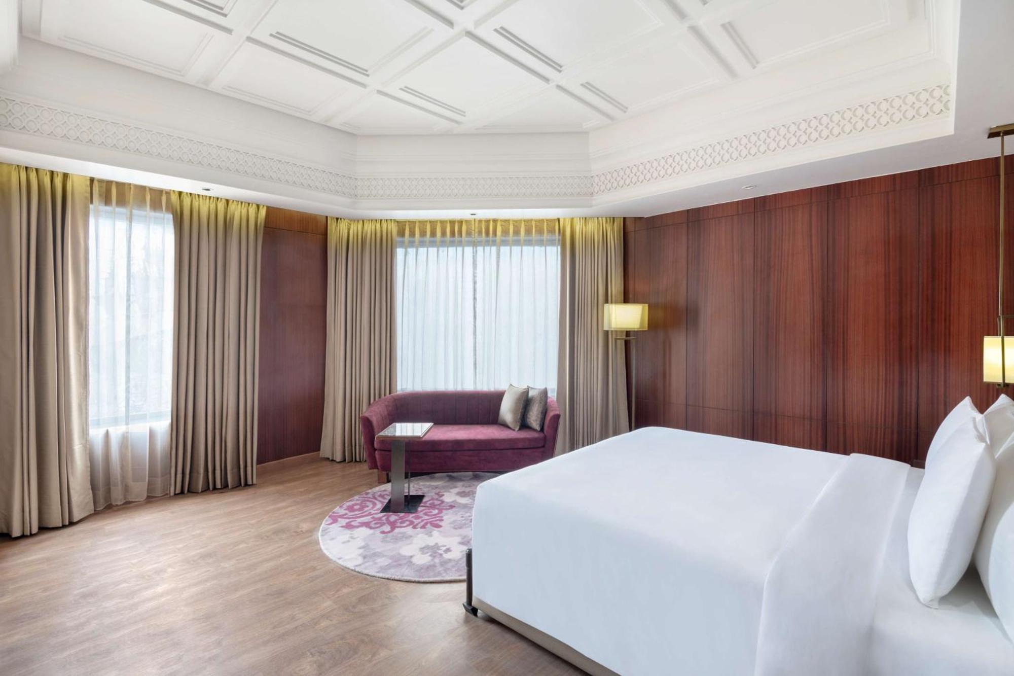 Отель Radisson Kufri Шимла Экстерьер фото